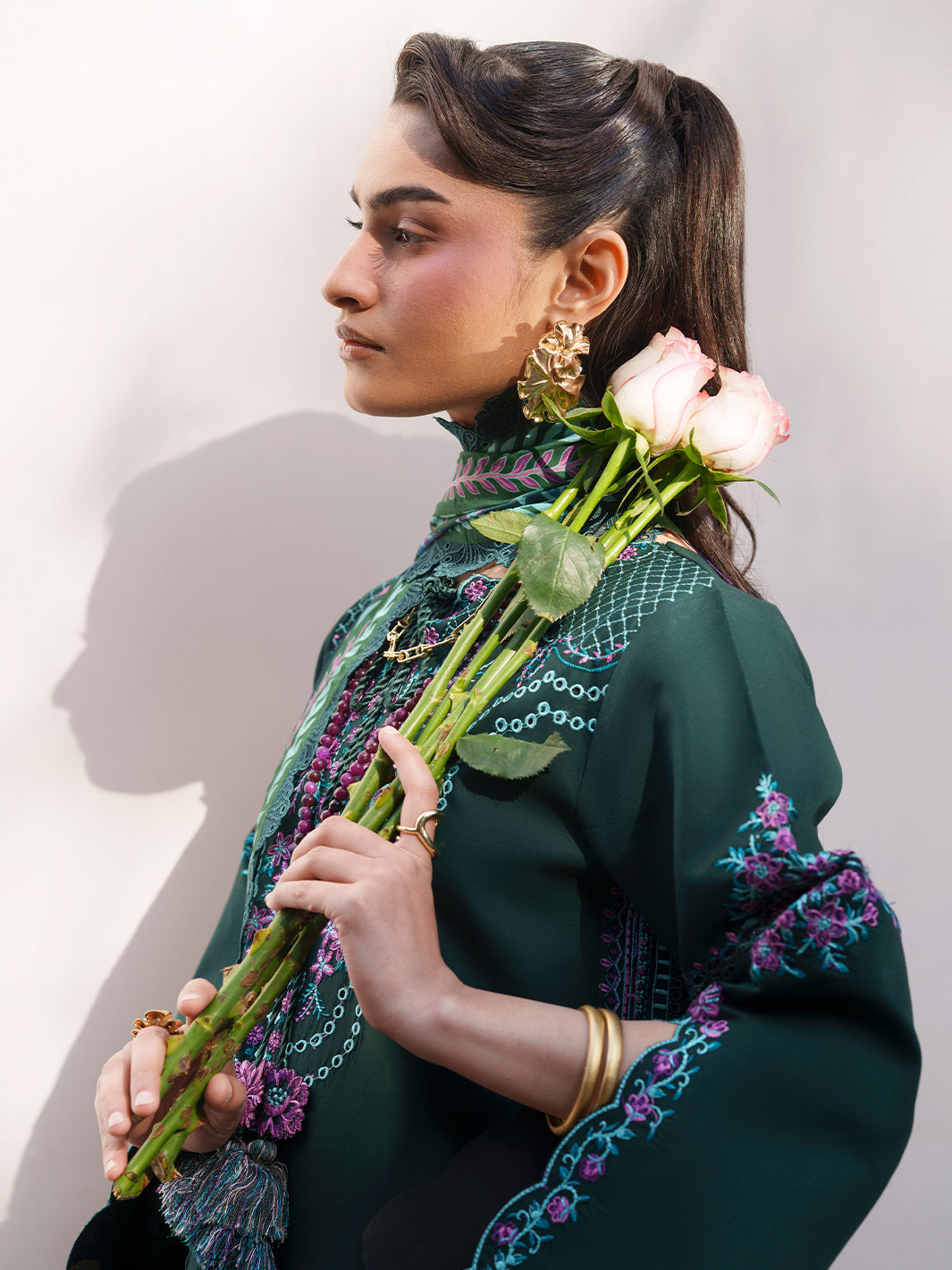 Fiona By Mahnur (F-08)