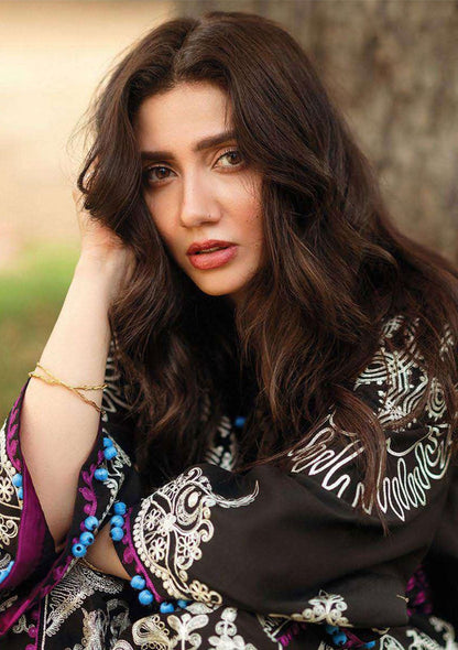Sadaf Fawad (1039)