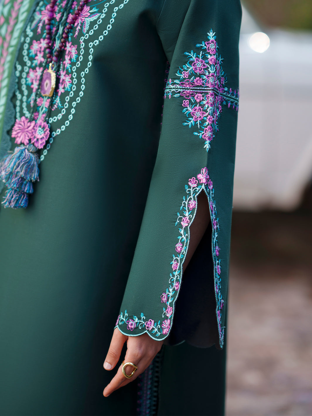 Fiona By Mahnur (F-08)